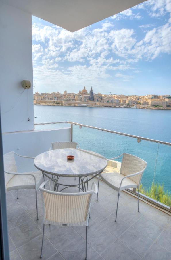 Bright And Spacious 3 Bedroom Apartment With Breathtaking Views - Goslm-5 Sliema Exterior foto