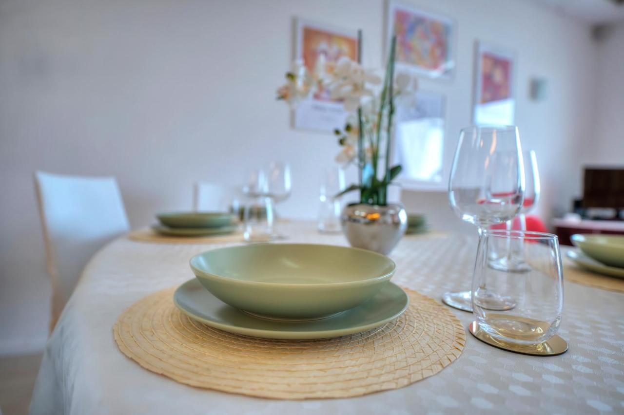Bright And Spacious 3 Bedroom Apartment With Breathtaking Views - Goslm-5 Sliema Exterior foto